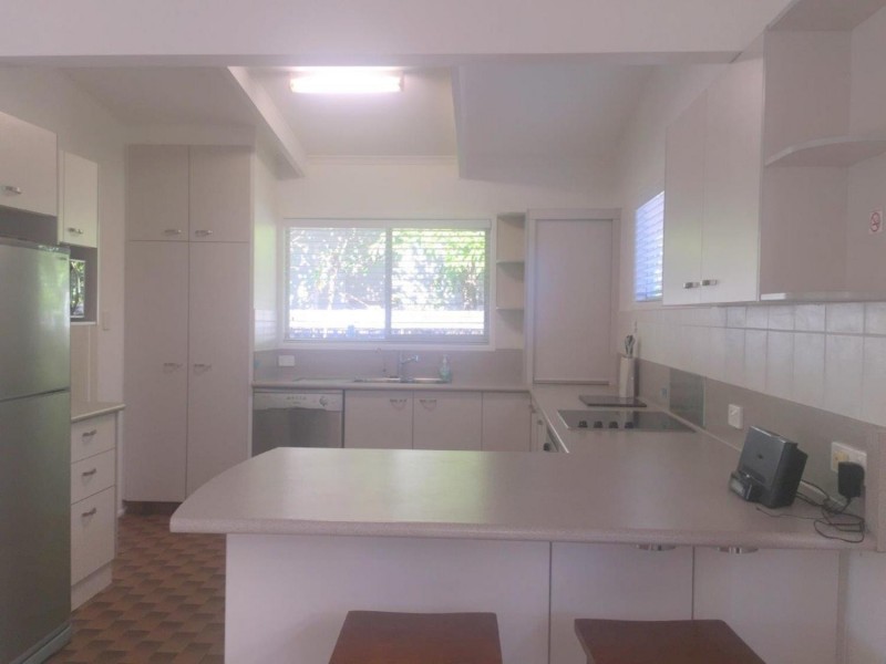 9 Goongilla Street, Yaroomba QLD 4573