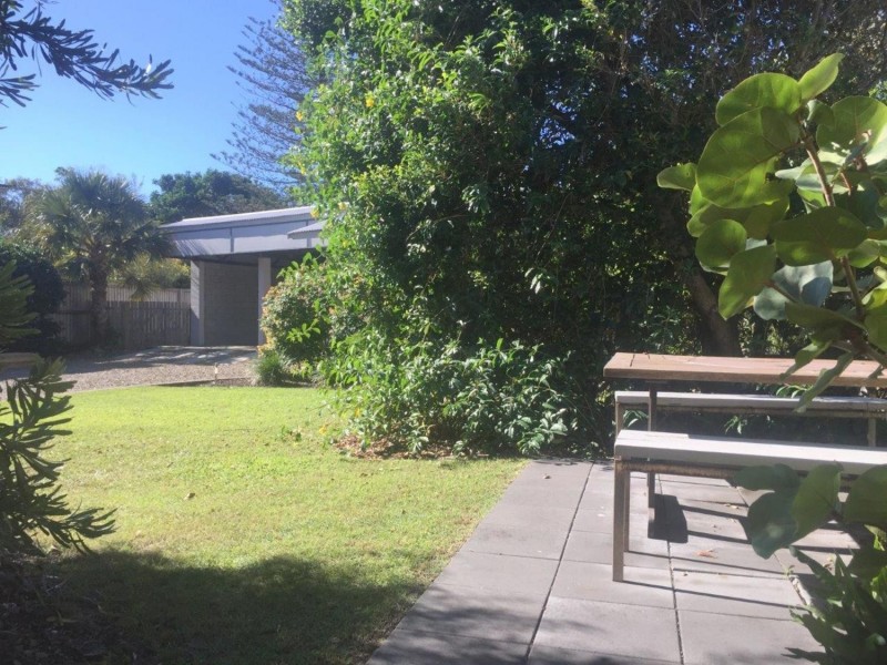 9 Goongilla Street, Yaroomba QLD 4573