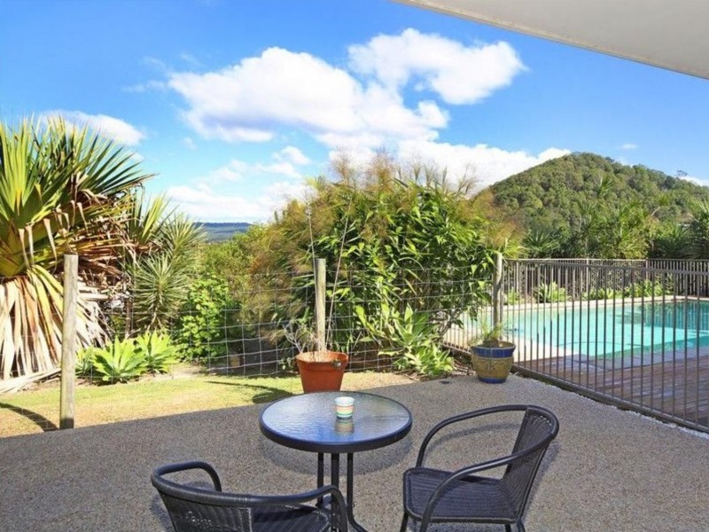 8 Warrener Place, Maroochy River QLD 4561