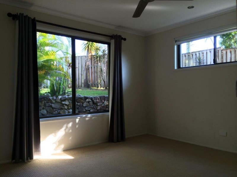 8 Lagoda Drive, Mount Coolum QLD 4573