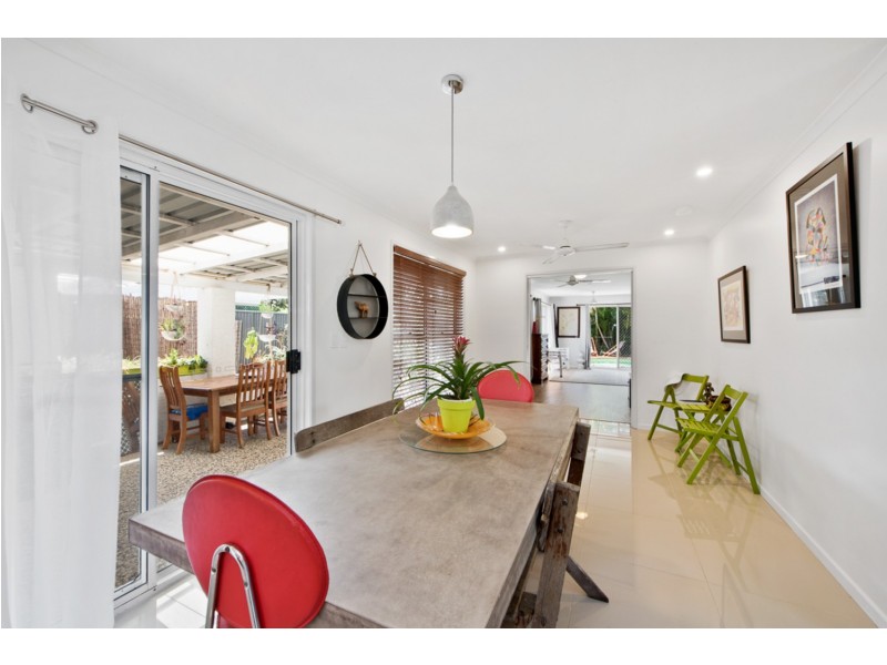 18 Palm Avenue, Coolum Beach QLD 4573