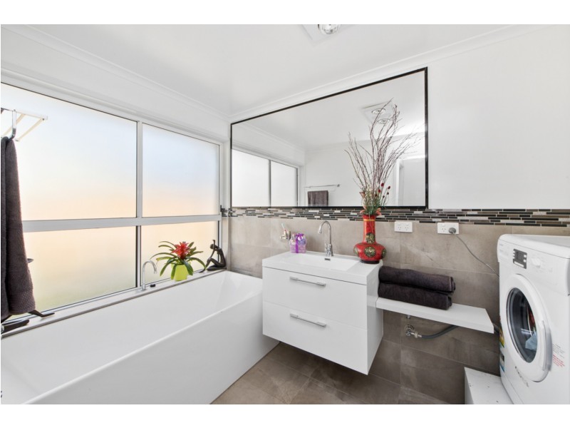 18 Palm Avenue, Coolum Beach QLD 4573