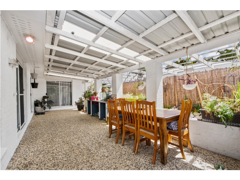 18 Palm Avenue, Coolum Beach QLD 4573