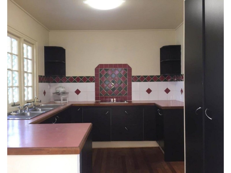 198 David Low Way, Peregian Beach QLD 4573