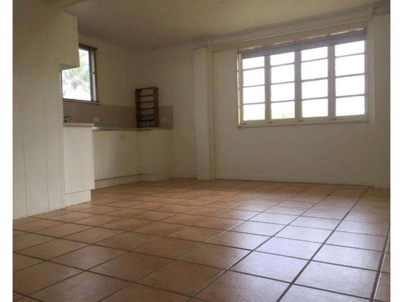 198 David Low Way, Peregian Beach QLD 4573