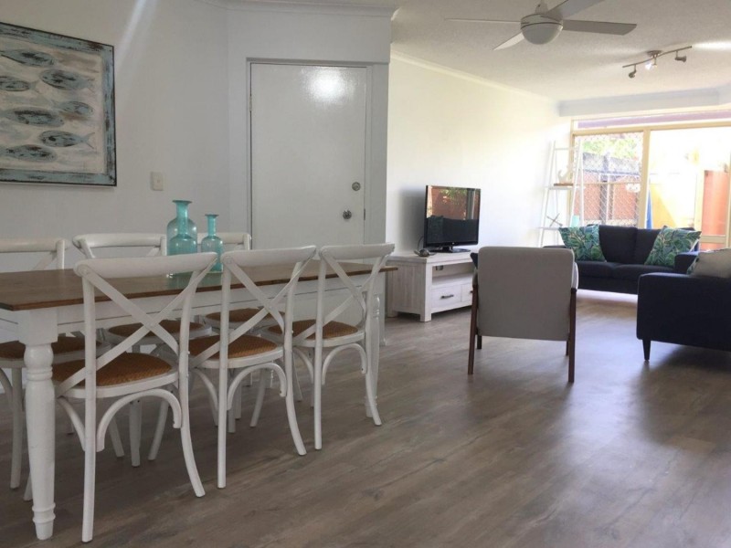 9/51 Buderim Avenue, Mooloolaba QLD 4557