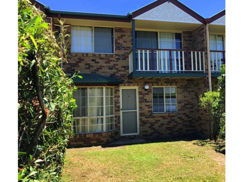 6/6 Yerranya Row, Yaroomba QLD 4573