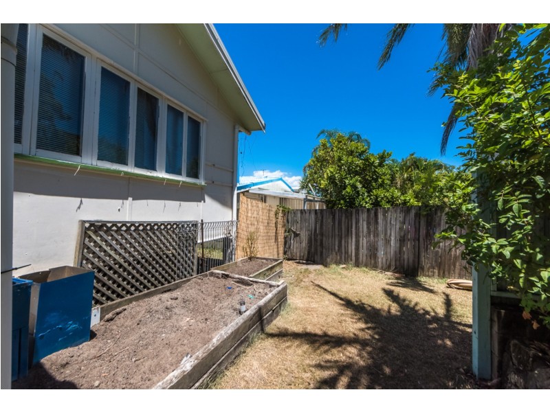 45 Arthur Street, Caloundra QLD 4551