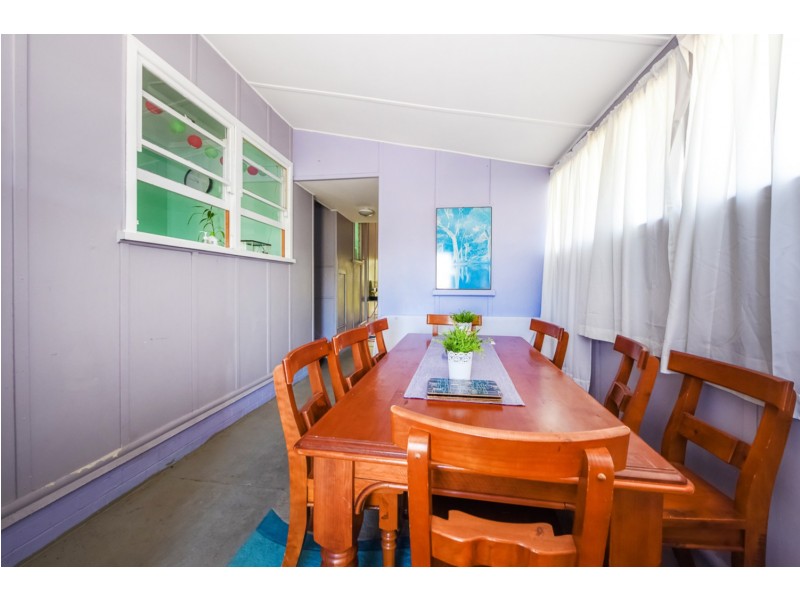 47 Arthur Street, Caloundra QLD 4551