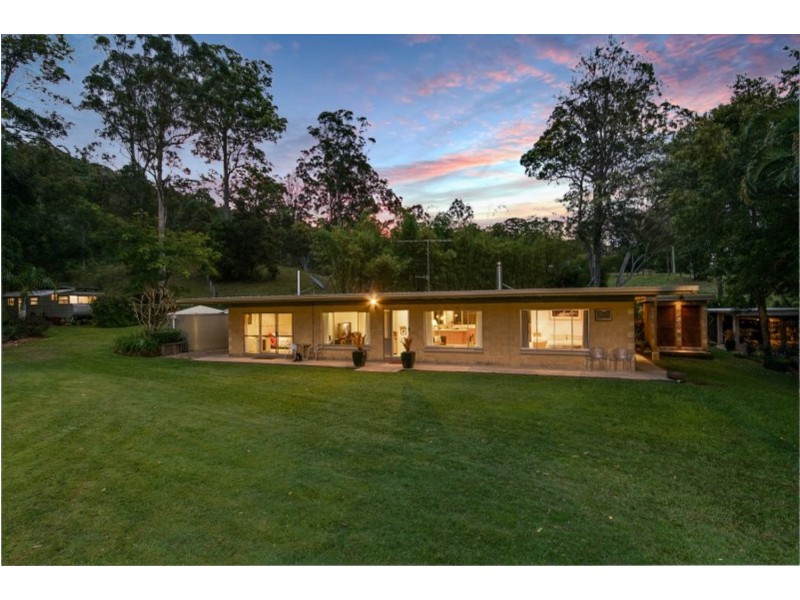 119 Creightons Road, Yandina QLD 4561