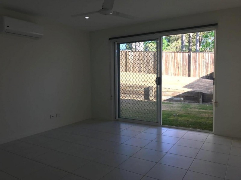 2/5 Lake View Place, Bli Bli QLD 4560