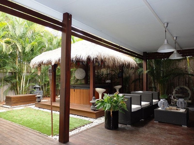 8 Stephanie Close, Mudjimba QLD 4564