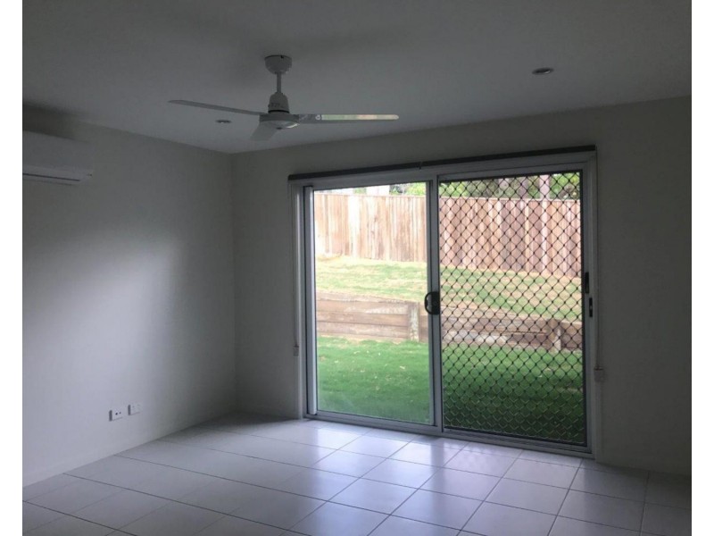 2/5 Lake View Place, Bli Bli QLD 4560