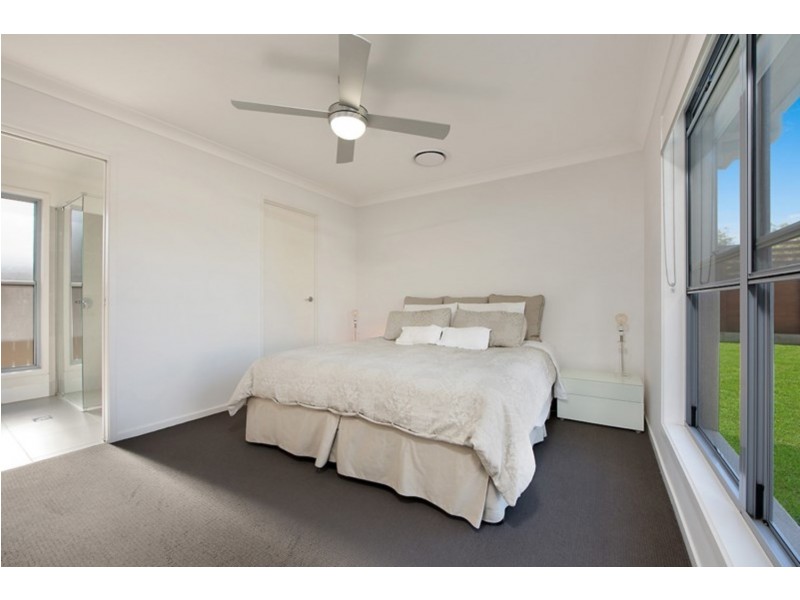 19 Promontory Street, Birtinya QLD 4575