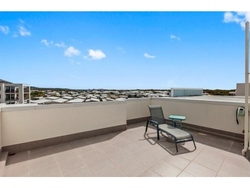 9/8 Merchants Parade, Marcoola QLD 4564