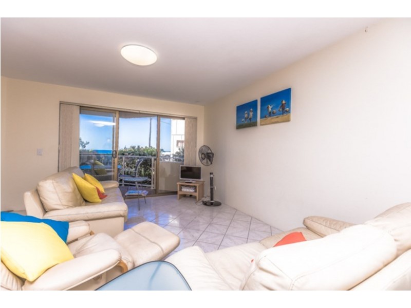 2/1682  David Low Way, Coolum Beach QLD 4573