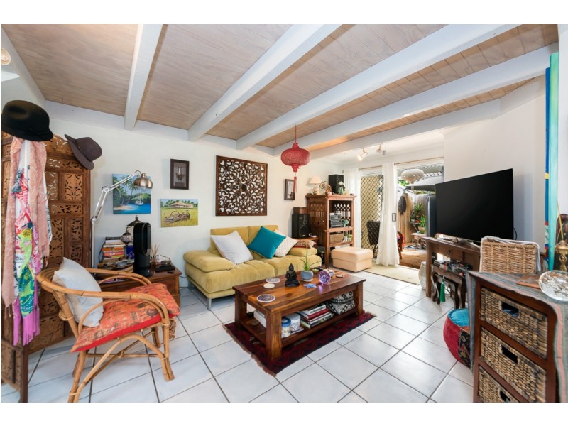 2/23 Ramilles Street, Mount Coolum QLD 4573