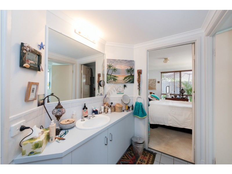 2/23 Ramilles Street, Mount Coolum QLD 4573