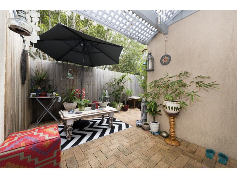 2/23 Ramilles Street, Mount Coolum QLD 4573