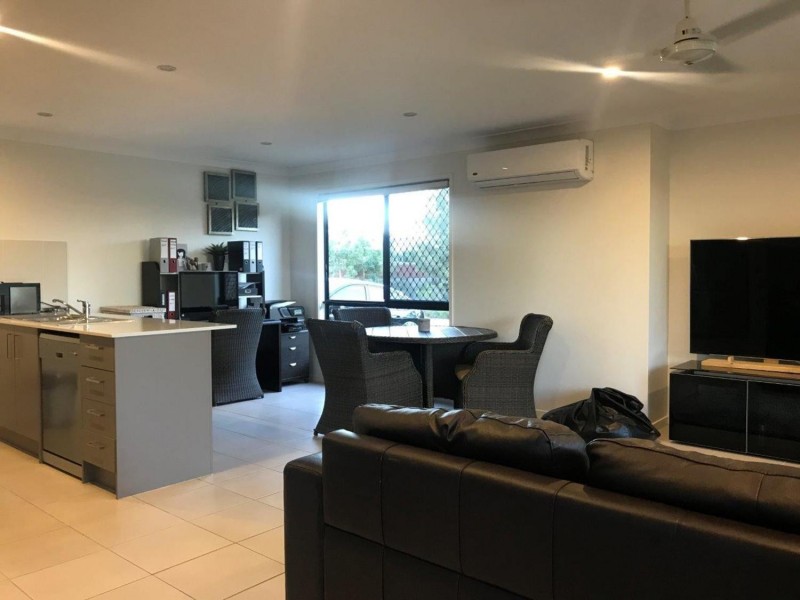 1/15 Kauri Crescent, Peregian Springs QLD 4573