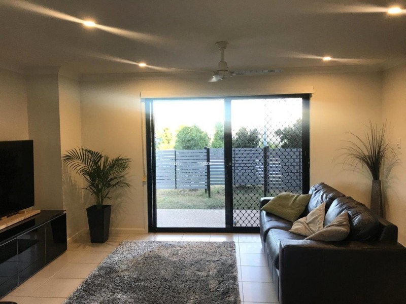 1./15 Kauri Crescent, Peregian Springs QLD 4573