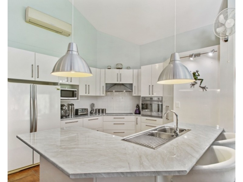 7 Creightons Road, Yandina QLD 4561