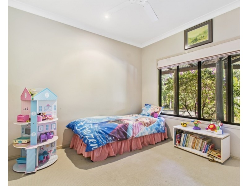 7 Creightons Road, Yandina QLD 4561