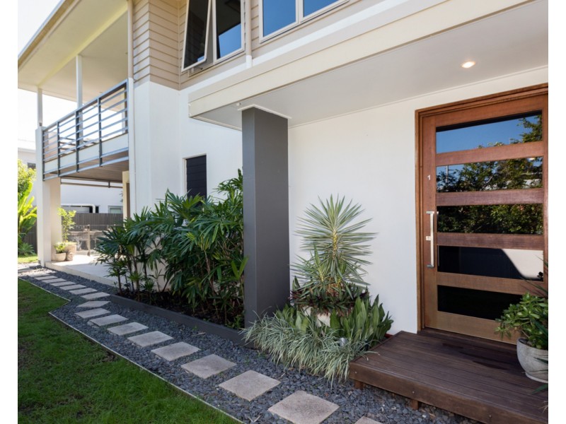 1/233-235 Weyba Road, Noosaville QLD 4566