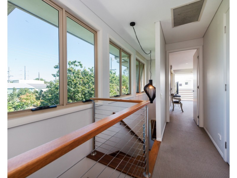 1/233-235 Weyba Road, Noosaville QLD 4566