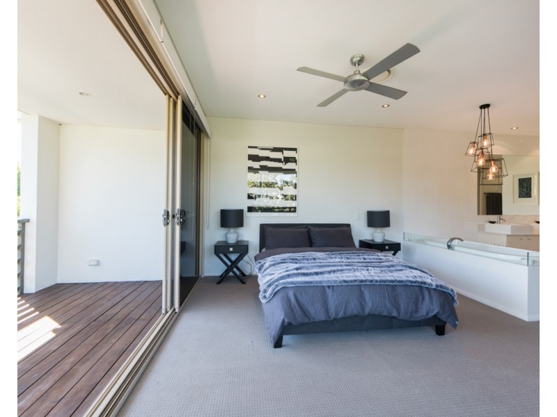 1/233-235 Weyba Road, Noosaville QLD 4566