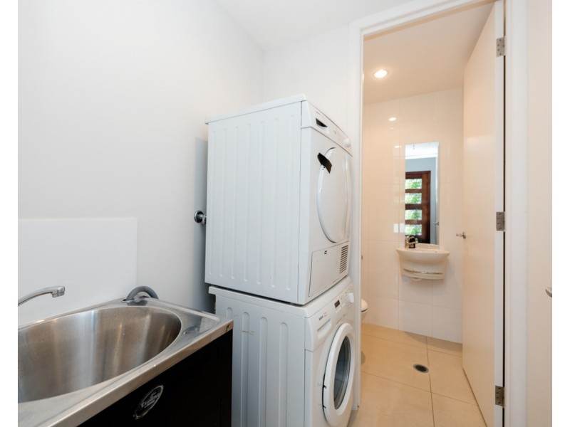 1/233-235 Weyba Road, Noosaville QLD 4566