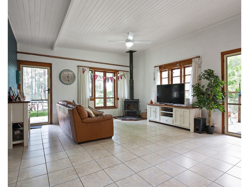 65 Wattle Road, Cooloolabin QLD 4560