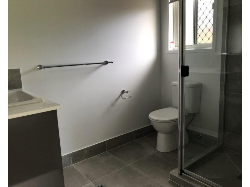 15 Buckley Street, Landsborough QLD 4550