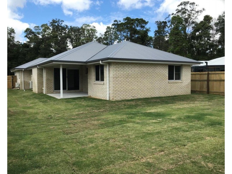 15 Buckley Street, Landsborough QLD 4550