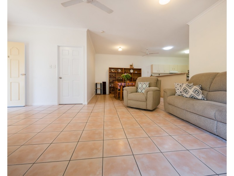 2/44 Keith Royal Drive, Marcoola QLD 4564