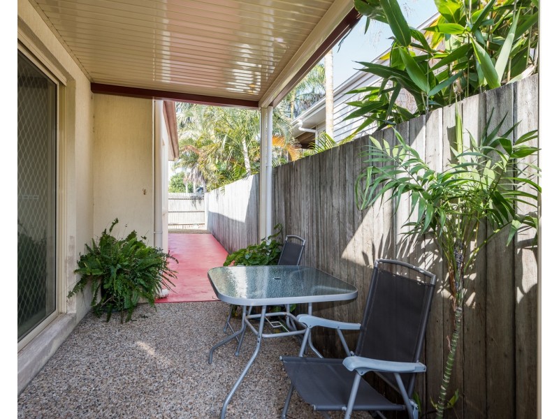 2/44 Keith Royal Drive, Marcoola QLD 4564