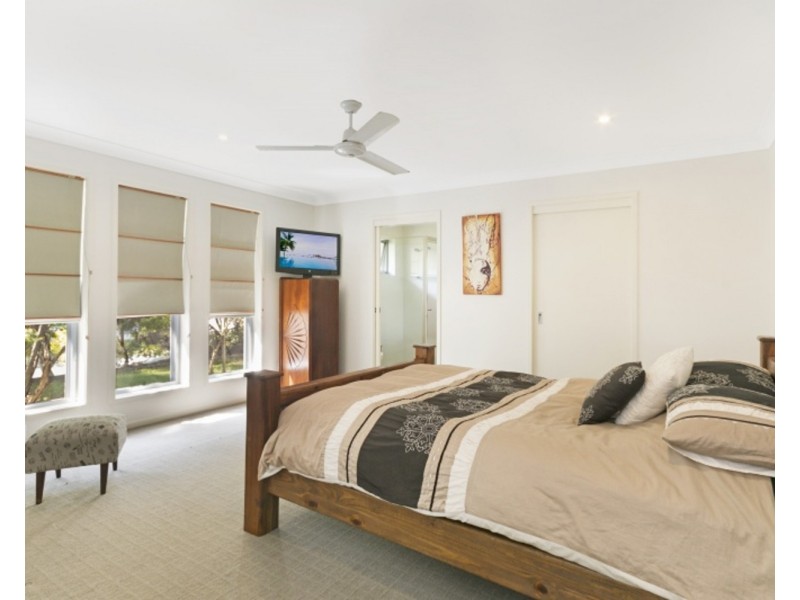 3 Waterville Way, Peregian Springs QLD 4573
