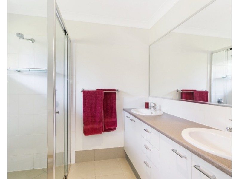 3 Waterville Way, Peregian Springs QLD 4573