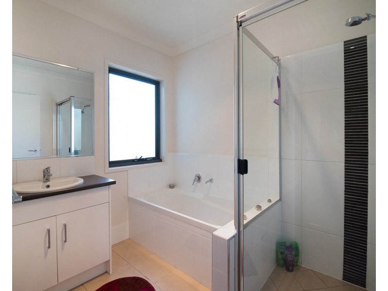 9 Pebble Court, Peregian Springs QLD 4573