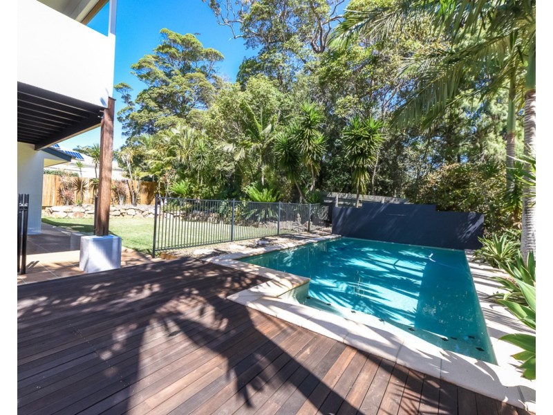 30 Greenside Court, Peregian Springs QLD 4573