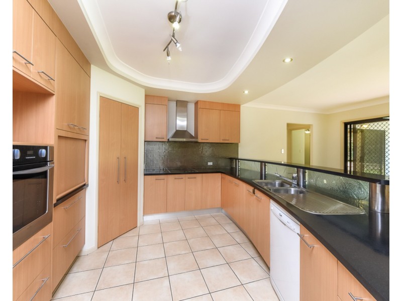 30 Greenside Court, Peregian Springs QLD 4573