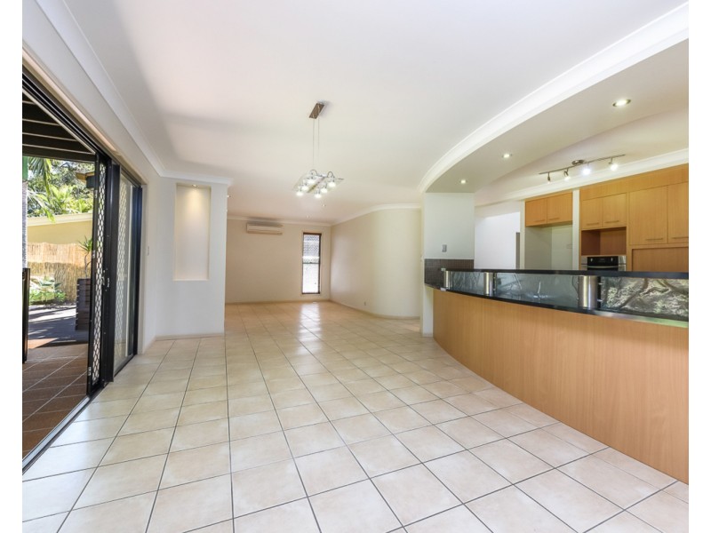 30 Greenside Court, Peregian Springs QLD 4573