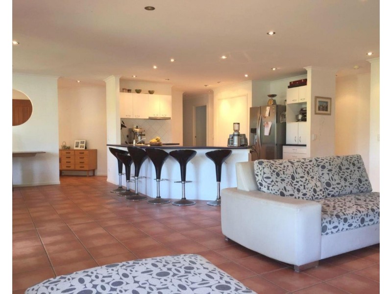 2 Amethyst Place, Yaroomba QLD 4573