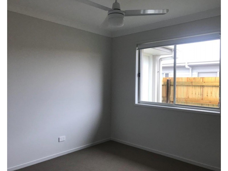 32 Toyne Street, Caloundra West QLD 4551