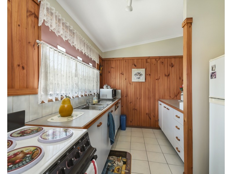 1/3 Jarnahill Drive, Mount Coolum QLD 4573