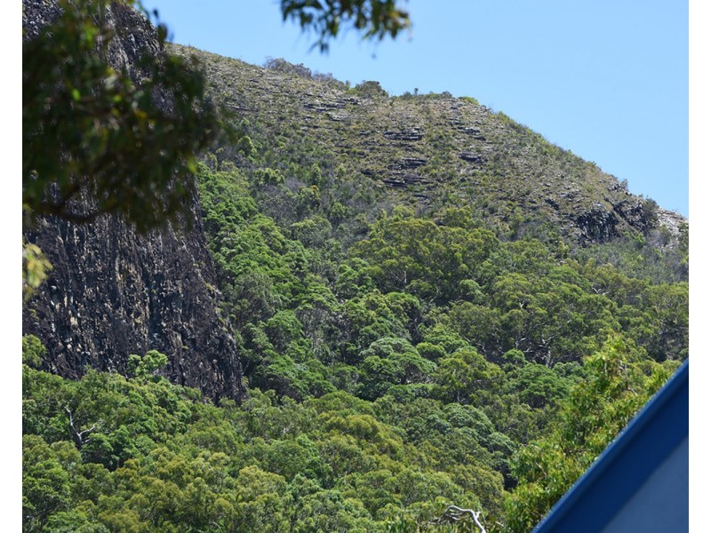1/3 Jarnahill Drive, Mount Coolum QLD 4573