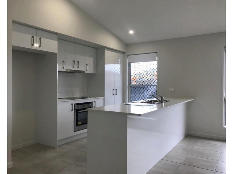 11 Sienna Crescent, Palmview QLD 4553