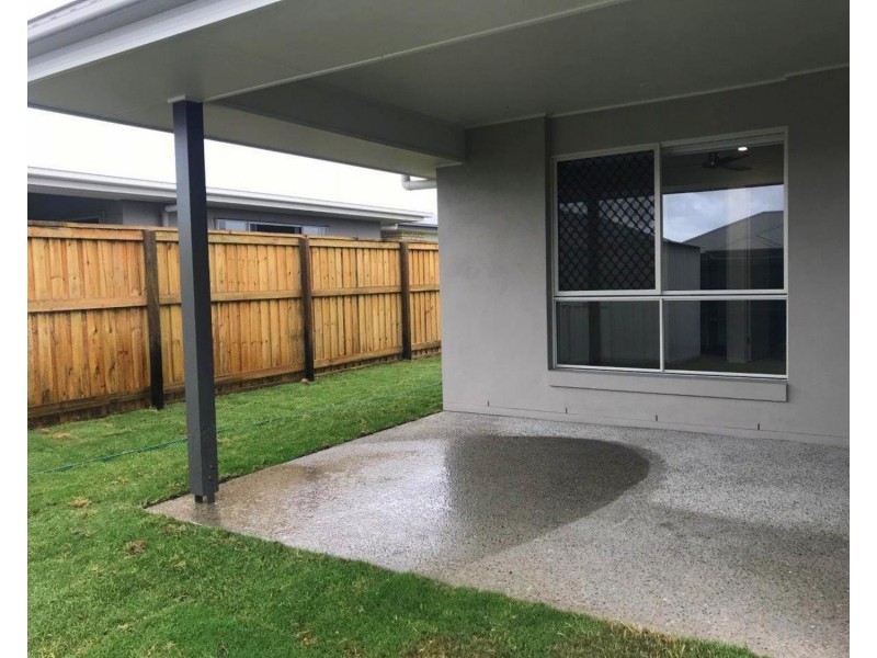 11 Sienna Crescent, Palmview QLD 4553