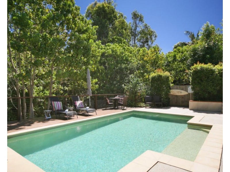 35 Neurum Road, Yaroomba QLD 4573