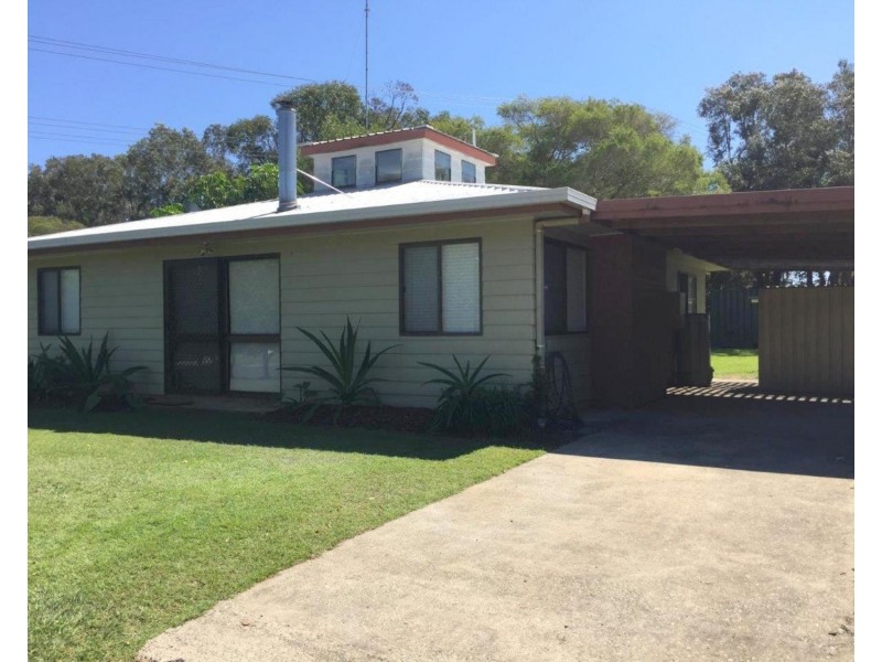 30 Palm Avenue, Coolum Beach QLD 4573